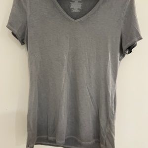 Grey t-shirt